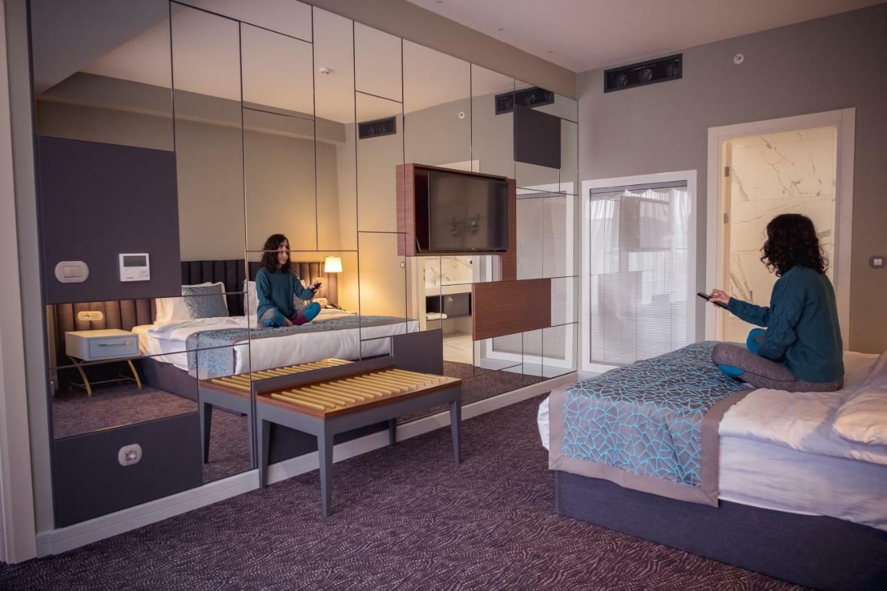 Capella Otel Eskisehir Bagian luar foto