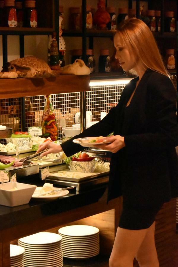 Capella Otel Eskisehir Bagian luar foto
